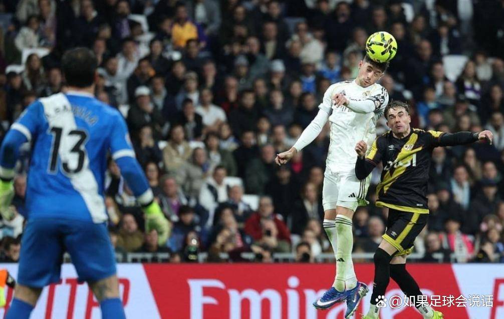 右路三人组玩起轮转麻将，皇马总算把巴尔韦德从工兵坑里捞出来了